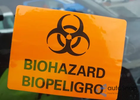 2025 Hyundai Venue Sel from USA, damaged, VIN KMHRC8A31SU353991